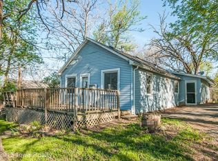 210 E Bell Ave, Des Moines, IA 50315