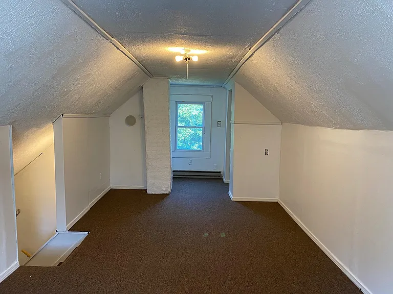 294 Zeller Ave — Photo 13