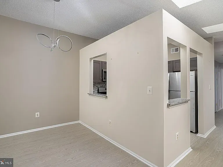 34 Chambord Ct — Photo 8