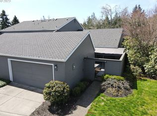 114 Greenridge Ct, Lake Oswego, OR 97035