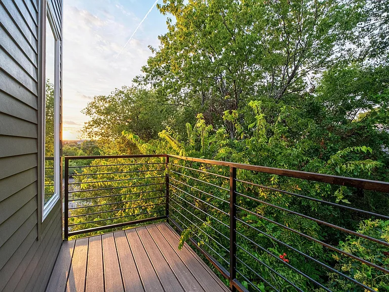 2309 Montopolis Dr #1 — Photo 35
