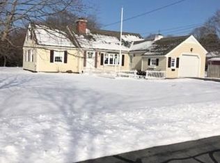 192 Greenfield St, Seekonk, MA 02771