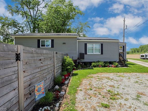 5th image of 3177 Big Bottom Ln