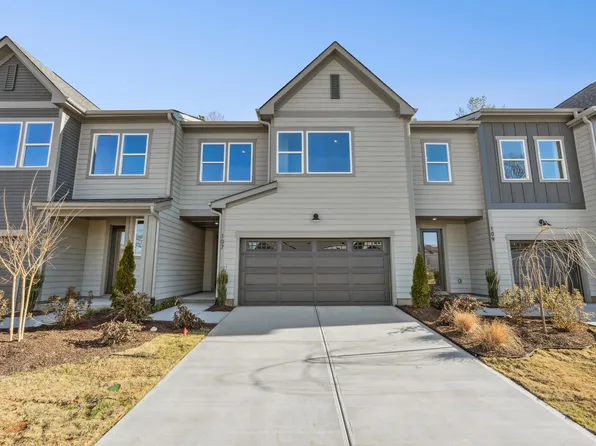 252 Oak Summit Pl, Chapel Hill, NC 27516