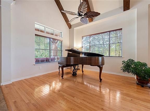 4th image of 507 Fern Ct