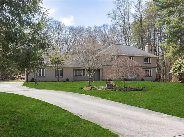 10 Arbor Way, East Greenwich, RI 02818