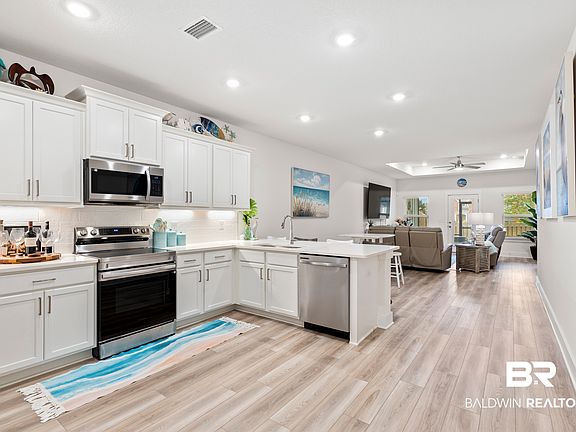 5th image of 9843 Willet Way