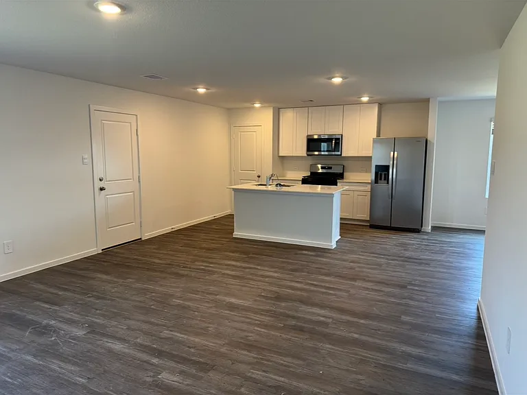 Nori Shores Dr — Photo 8