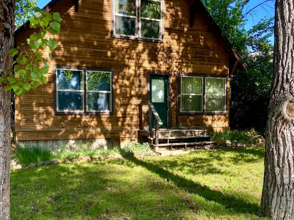 407 Fir St, Susanville, CA 96130