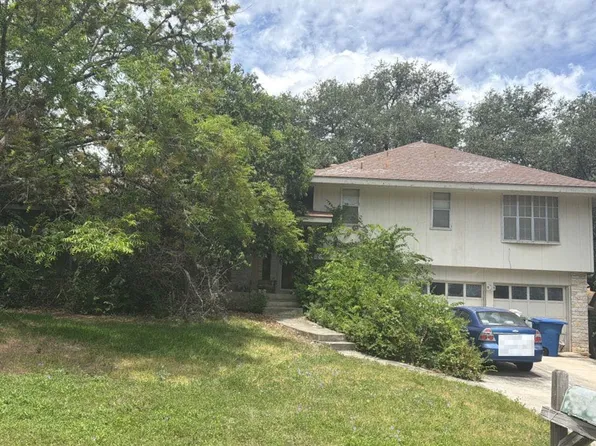 3035 Colony Dr, San Antonio, TX 78230