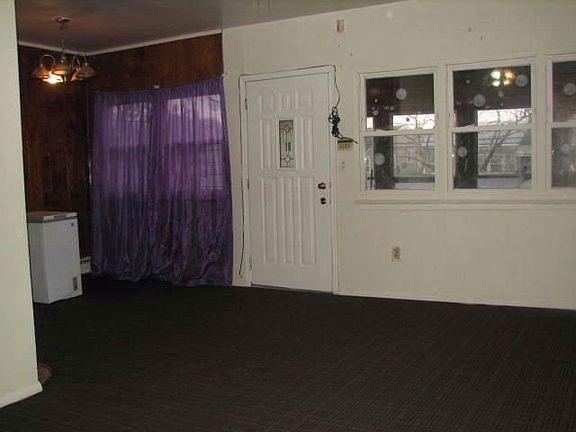 5th image of 432 Beach 63rd St #2