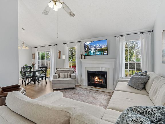 5th image of 609 Shannon Ridge Dr