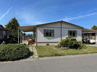 160 Monarch Dr, Fortuna, CA 95540
