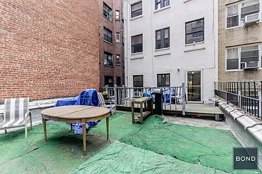 Rented by Bond New York