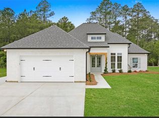 833 Manor Ln, Covington, LA 70433