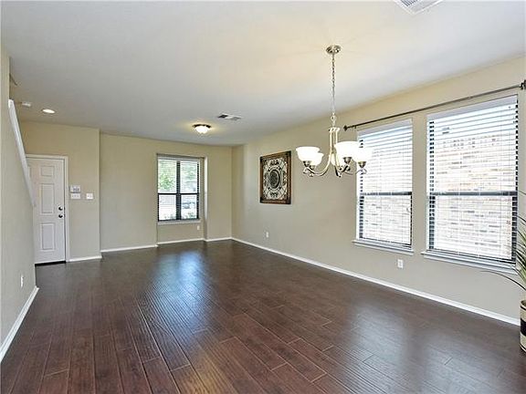 5th image of 109 Settlers Home Dr