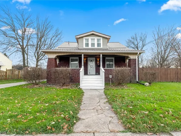 2640 Brier St SE, Warren, OH 44484