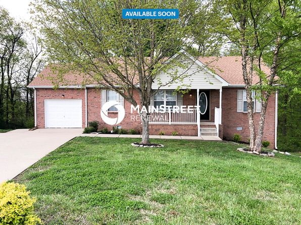 221 Brittany Dr
