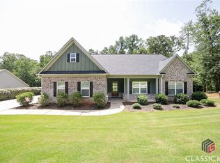 208 Rapids Dr, Bogart, GA 30622