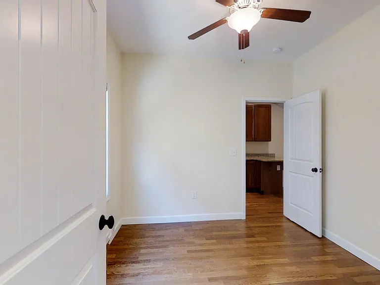 Forrest Edge Townhomes! - 4bd/4ba: Centrally Located! Upscale Student Living! — Photo 39