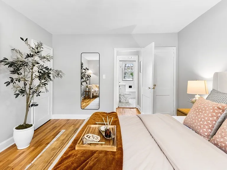 21 Elm St #4 — Photo 10