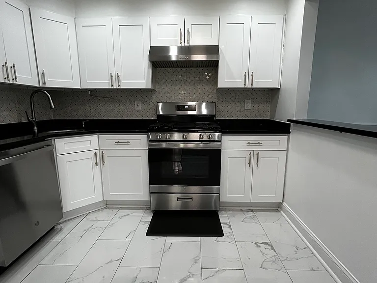 16 Rickard Ct — Photo 5