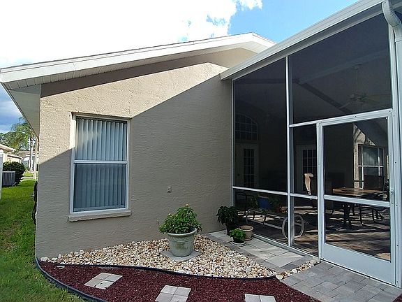 Left Back & Lanai with roof