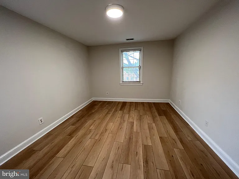 2809 Arlington Blvd #149 — Photo 6