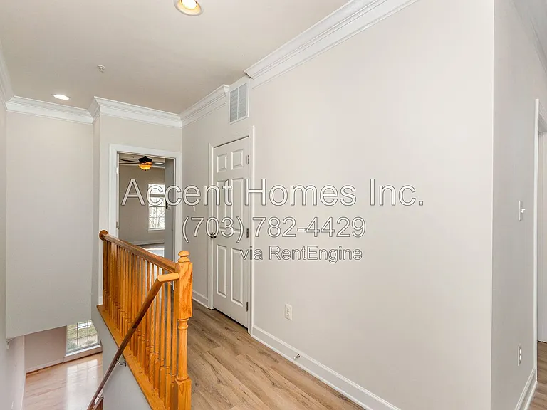 5675 Harrington Falls Ln #G — Photo 16