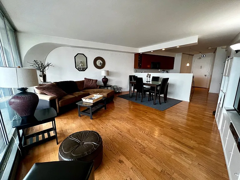 300 N State St #4210 — Photo 7