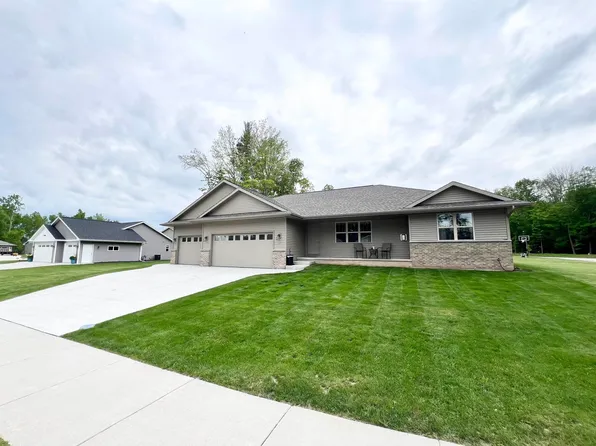 1269 Velsen Rd, Green Bay, WI 54313