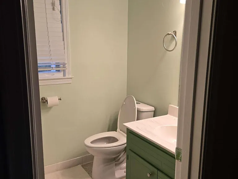 1302 Stephens St SW — Photo 14