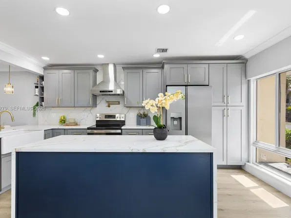 13620 Via Flora, Delray Beach, FL 33484