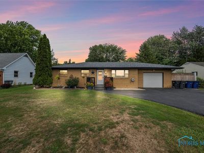 2451 Eastgate Rd, Toledo, OH, 43614