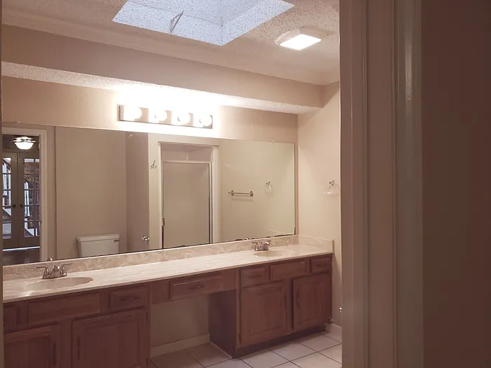 2217 Rockwood Dr — Photo 21