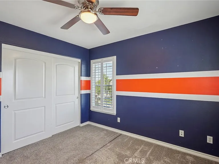 7961 Spaniel Ct — Photo 32