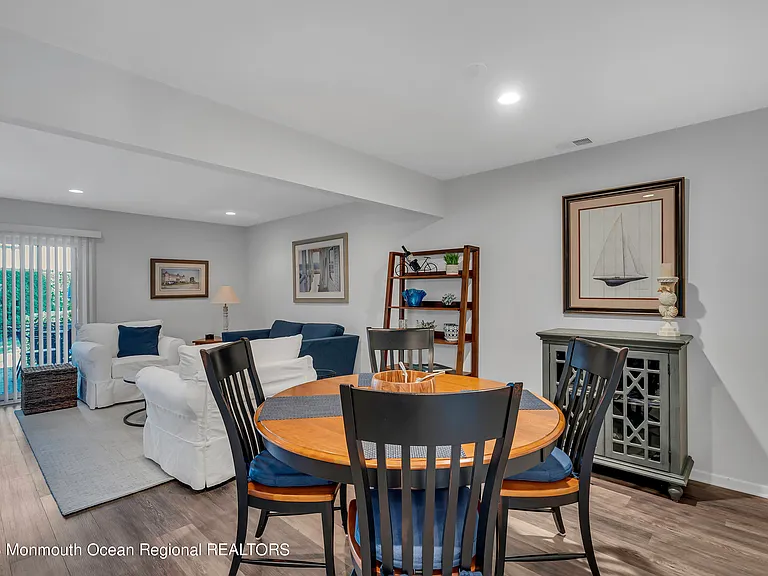 15 Linden Dr — Photo 10