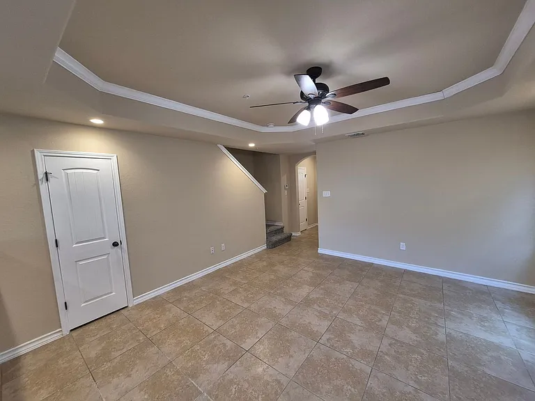 6515 Marcel Way #101 — Photo 3