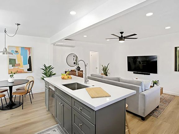5th image of 3159 Cedar St Floor 1-ID1035830P