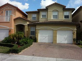 8383 NW 113th Psge, Medley, FL 33178