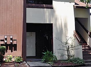 5720 Dockside Dr, Charlotte, NC 28227