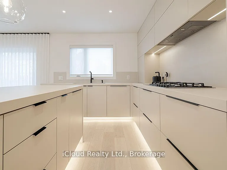 5389 Kindos St — Photo 11