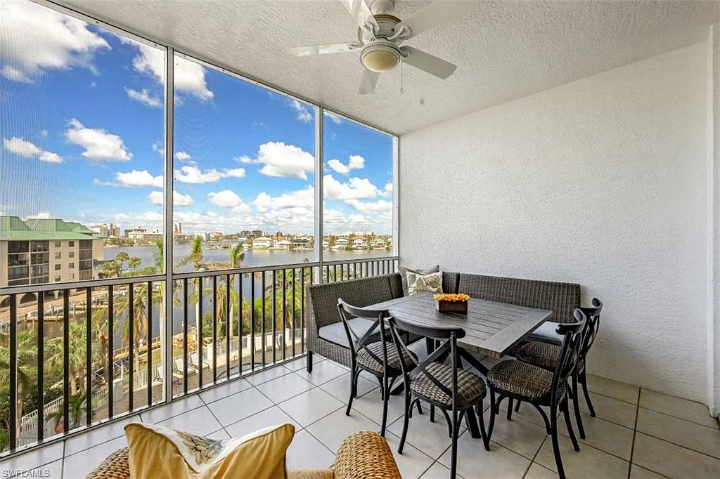 3 bed, 3.0 bath, 1760 sqft, $14,000 — Photo 3