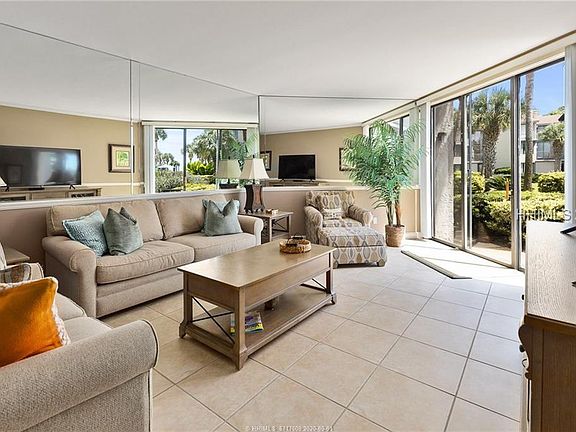 5th image of 21 S Forest Beach Dr APT 418