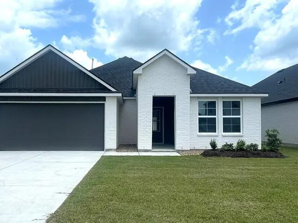 105 Esson Dr, Maurice, LA 70555