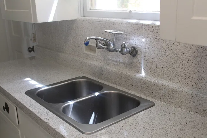 Spacious corner unit in Cortez Hills! — Photo 4