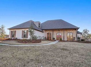 107 Ridgetop Cir, Flowood, MS 39232