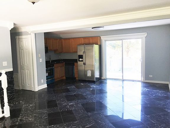 2nd image of 622 Parkside Ave