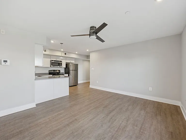 502 Gerhard Street — Photo 21