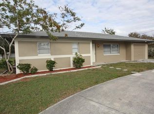 21224 Edgewater Dr, Pt Charlotte, FL 33952